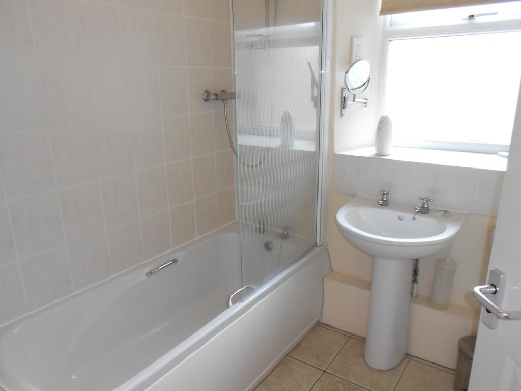 The Shady Oak B&B Whaley Bridge Room photo